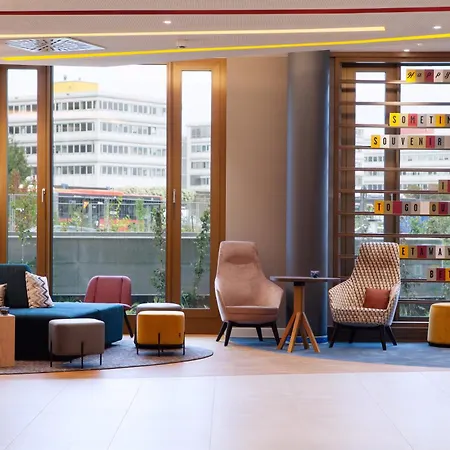 Hotel Hampton By Hilton Stuttgart Airport 3*