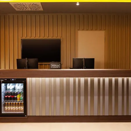 Hampton By Hilton Stuttgart Airport Hotel 3*