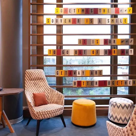 Hotell Hampton By Hilton Stuttgart Airport