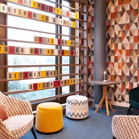 Hotell Hampton By Hilton Stuttgart Airport