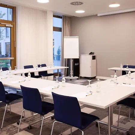 Hampton By Hilton Stuttgart Airport Hotel