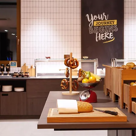 Hampton By Hilton Stuttgart Airport Hotel 3*