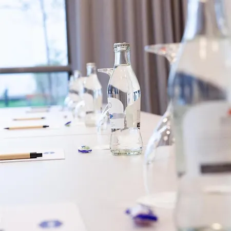 Hampton By Hilton Stuttgart Airport
