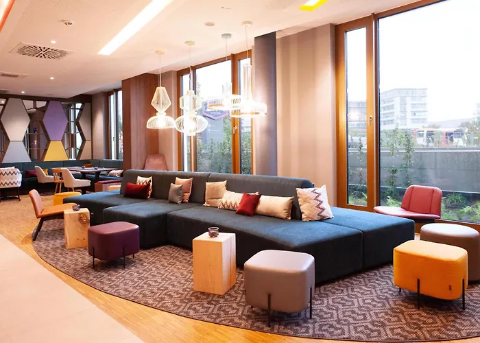 Hotell Hampton By Hilton Stuttgart Airport